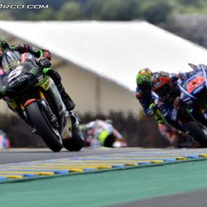 <b>Johann Zarco - Yamaha, Maverick Vinales - Yamaha et Valentino Rossi - Yamaha (photo www.johannzarco.com)</b>