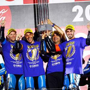 <b>David Checa, Niccolò Canepa, Christophe Guyot et Mike Di Meglio (photo Yamaha Racing)</b>
